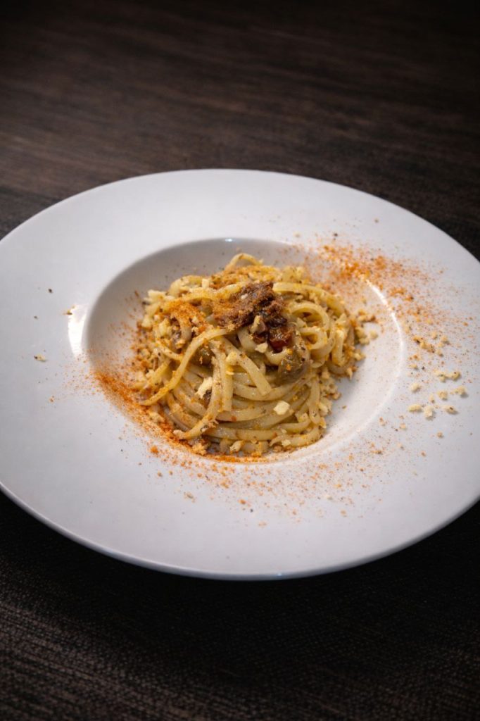 spaghetti alla siracusana ricetta tradizionale Siracusa ristorante Locanda Sikè